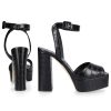 Damen Giuseppe Zanotti Sandalen | Sandalen New Betty Kalbsleder